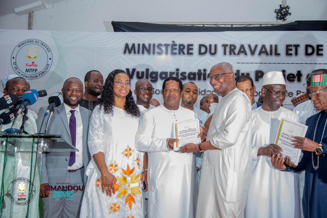 Vulgarisation du projet de Nouvelle Constitution par le PM Amadou Oury Bah